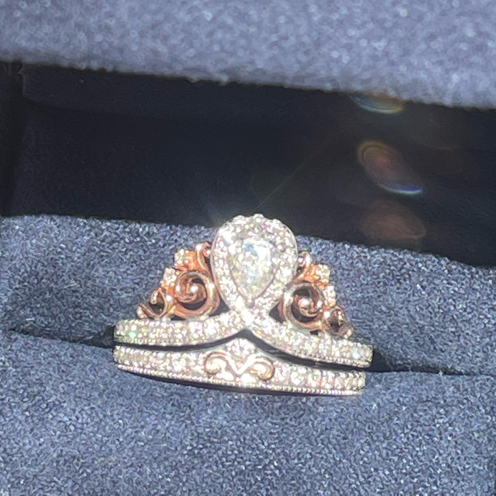 Disney Enchanted Princess 14k gold diamond tiara wedding set